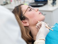 ¿Cuánto hueso se necesita realmente para un implante dental?
