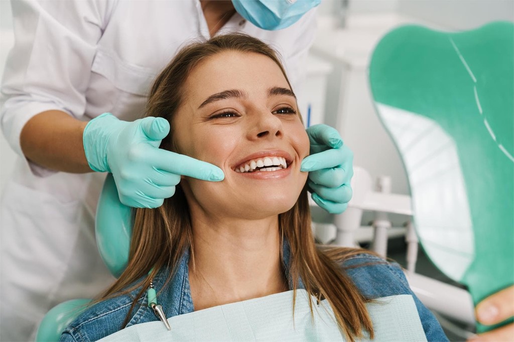 Cuida tus encías: tratamientos de periodoncia adaptados