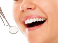 El problema del apiñamiento dental o dientes sin espacio 