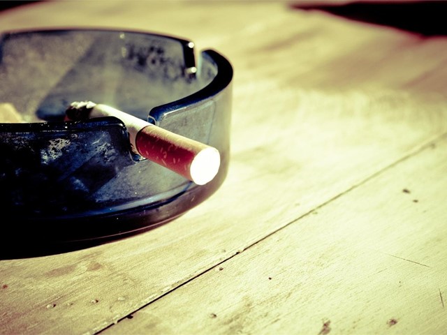 El Tabaco y los Implantes Dentales 