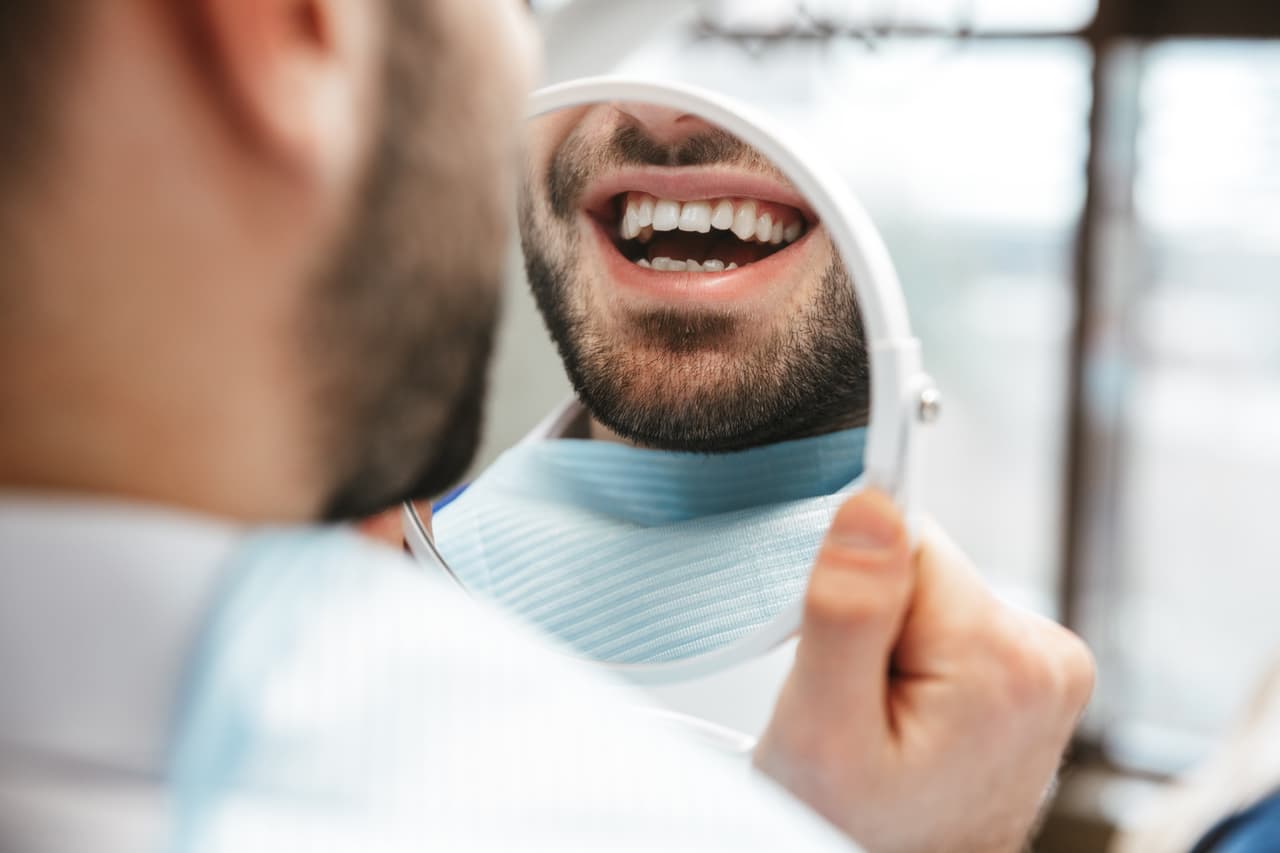 Tratamiento contra dientes retenidos en Vigo