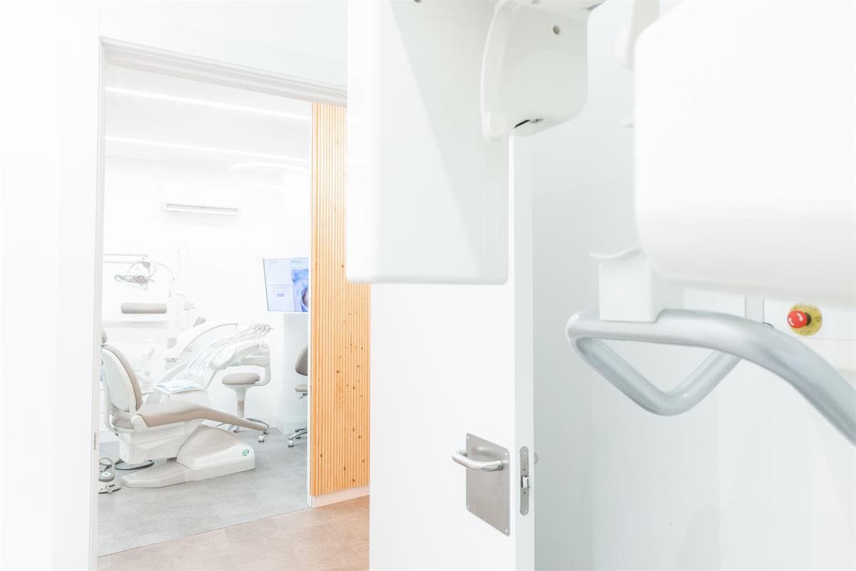 Instalaciones de Titanium Clínica Dental & Estética en Vigo